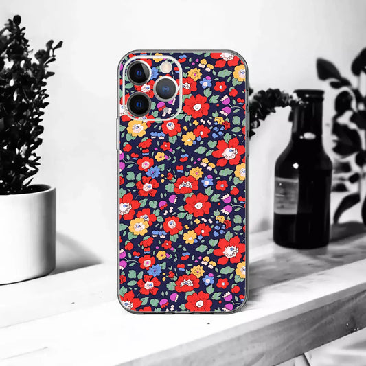 Coque souple Betsy Meadow Equinoxe pour iPhone